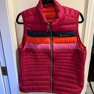 Cotopaxi Women’s Large Down Vest